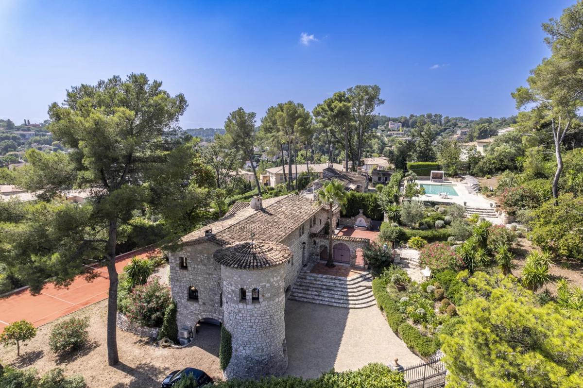Picture of Home For Sale in Valbonne, Cote d'Azur, France