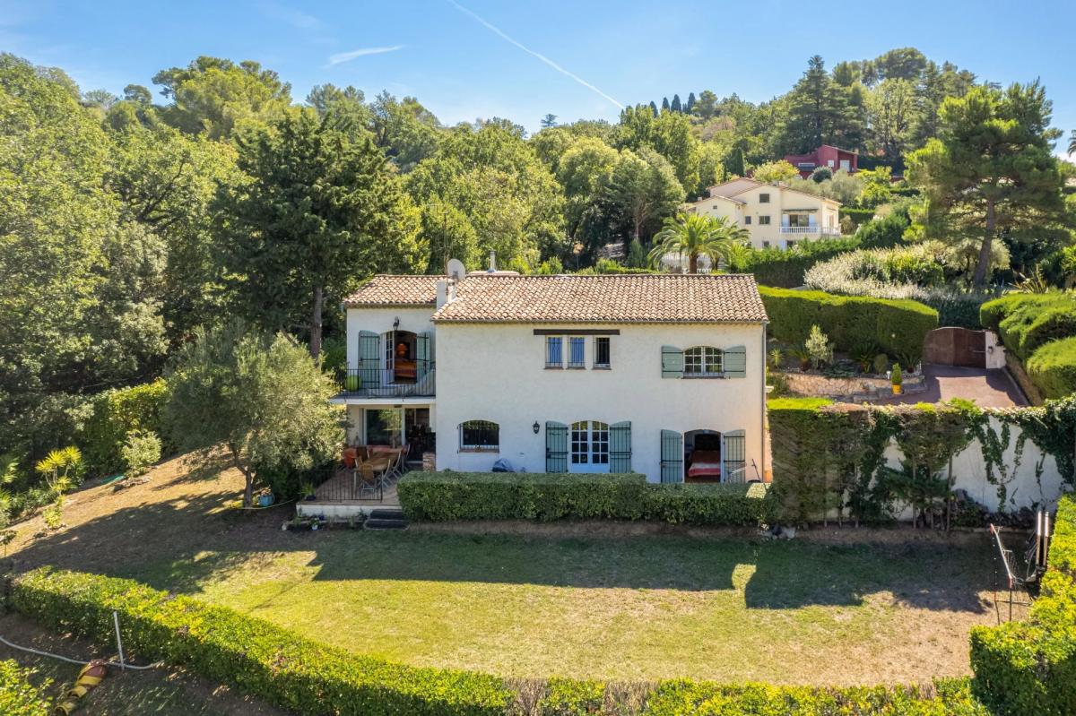 Picture of Villa For Sale in Mougins, Cote d'Azur, France