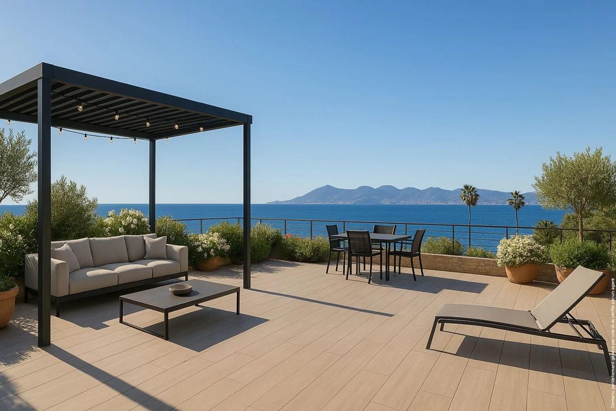 Picture of Apartment For Sale in Cannes, Cote d'Azur, France