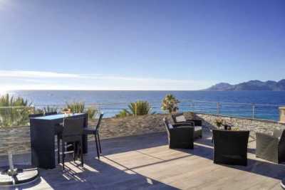 Apartment For Sale in Cannes, France