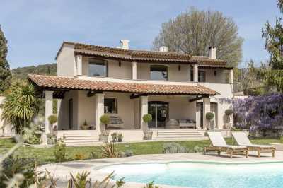 Villa For Sale in Grasse, France