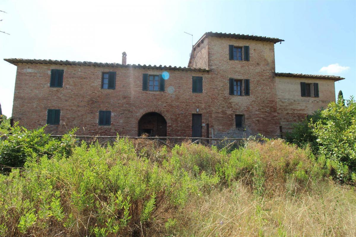 Picture of Villa For Sale in Asciano, Tuscany, Italy