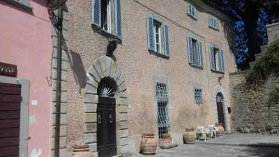 Home For Sale in Monterchi, Italy