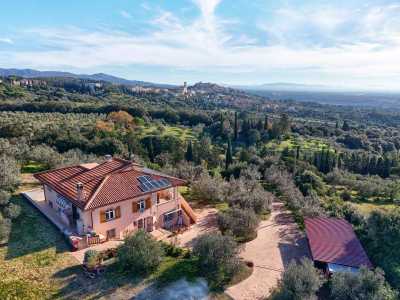 Villa For Sale in Rosignano Marittimo, Italy