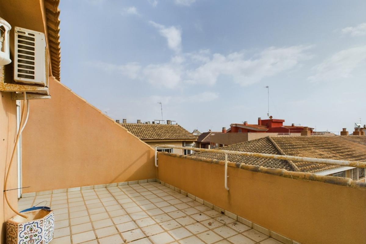 Picture of Apartment For Sale in Los Alcazares, Alicante, Spain