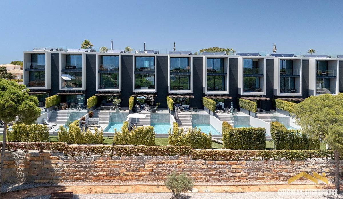 Picture of Home For Sale in Loule, Faro, Portugal