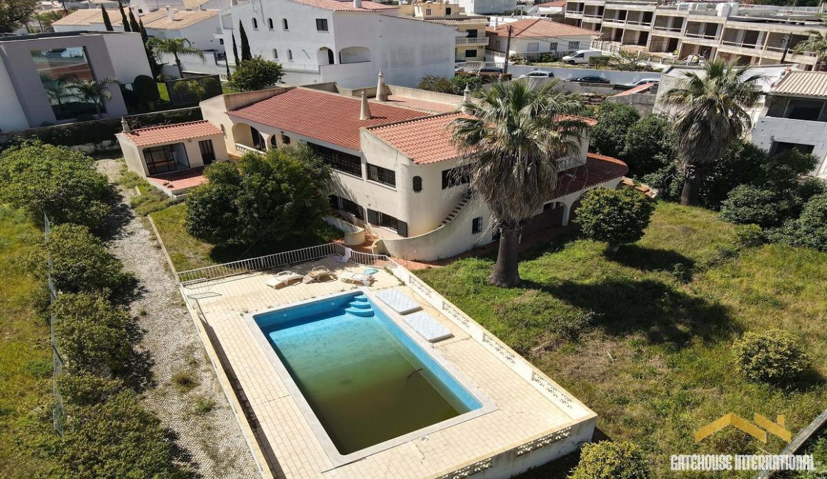 Picture of Villa For Sale in Almancil, Algarve, Portugal