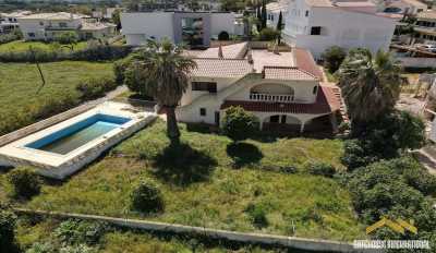 Villa For Sale in Almancil, Portugal