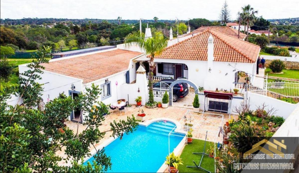 Picture of Villa For Sale in Loule, Faro, Portugal
