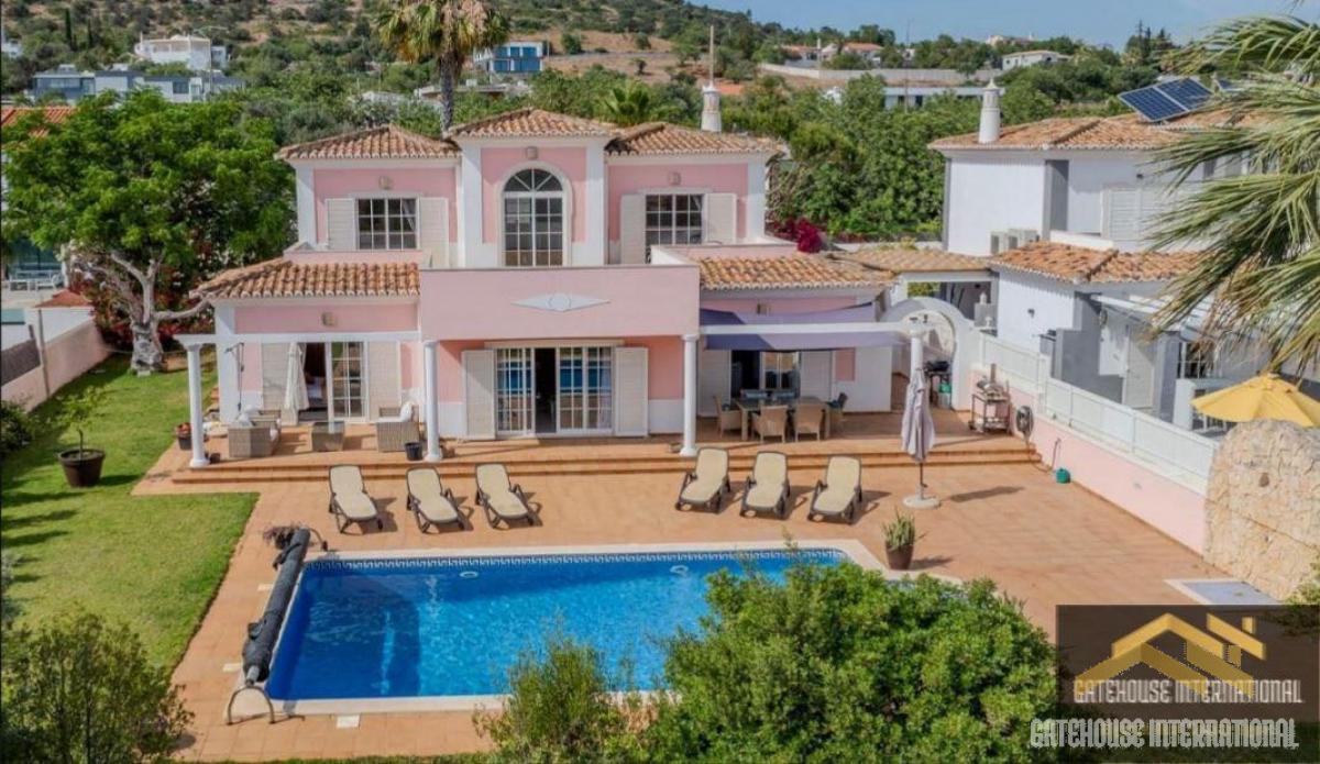 Picture of Villa For Sale in Loule, Faro, Portugal