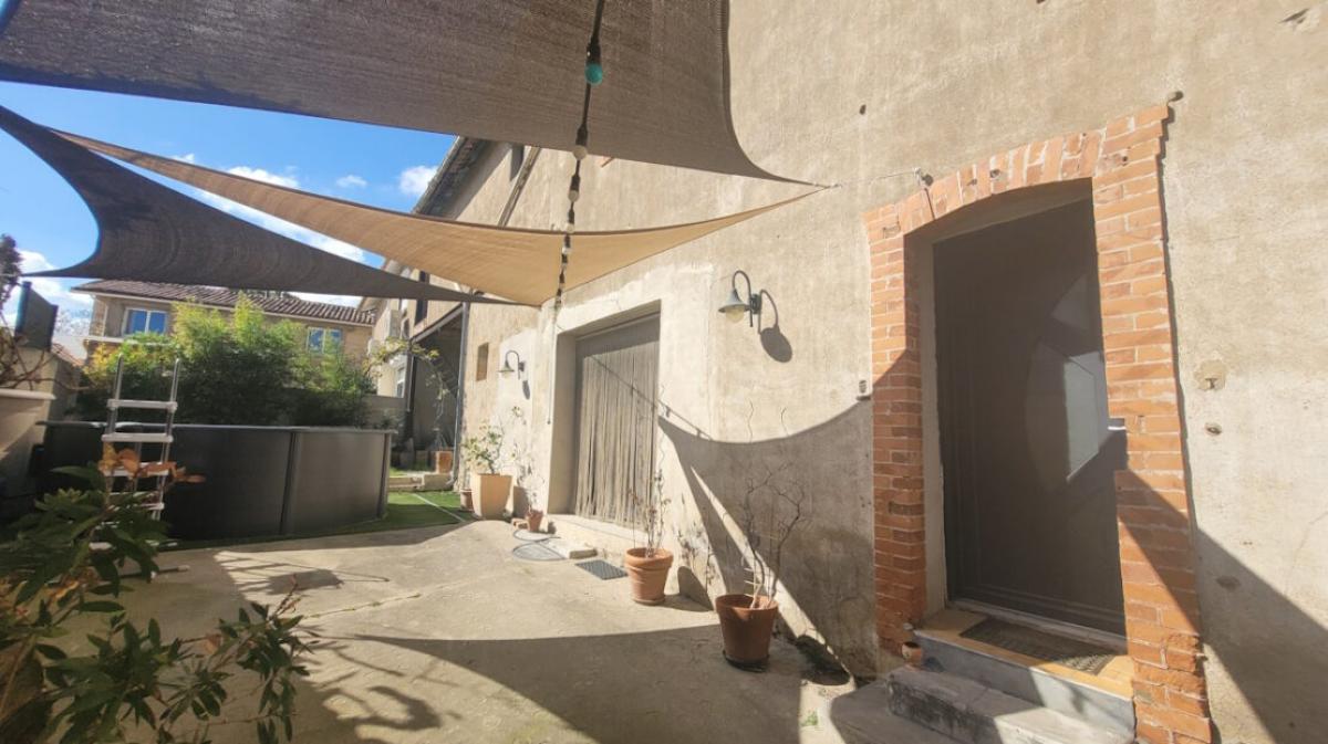 Picture of Home For Sale in Autignac, Languedoc Roussillon, France