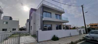 Villa For Sale in 