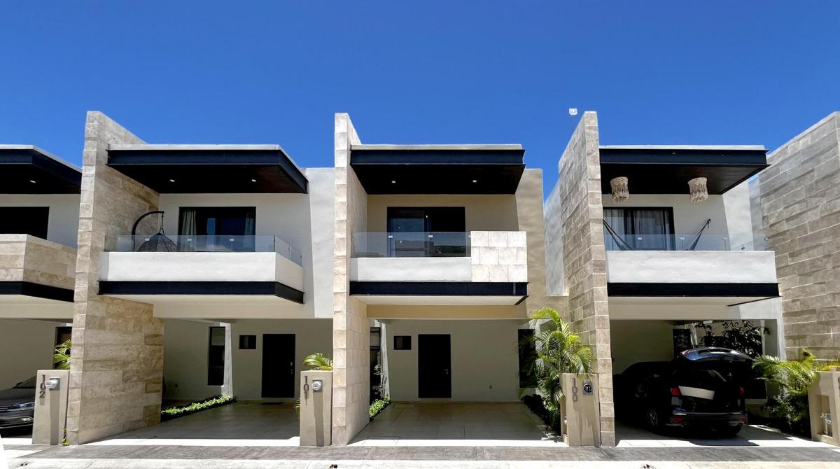 Picture of Home For Sale in Playa del Carmen, Quintana Roo, Mexico