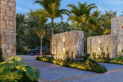 Residential Land For Sale in Playa del Carmen, Mexico