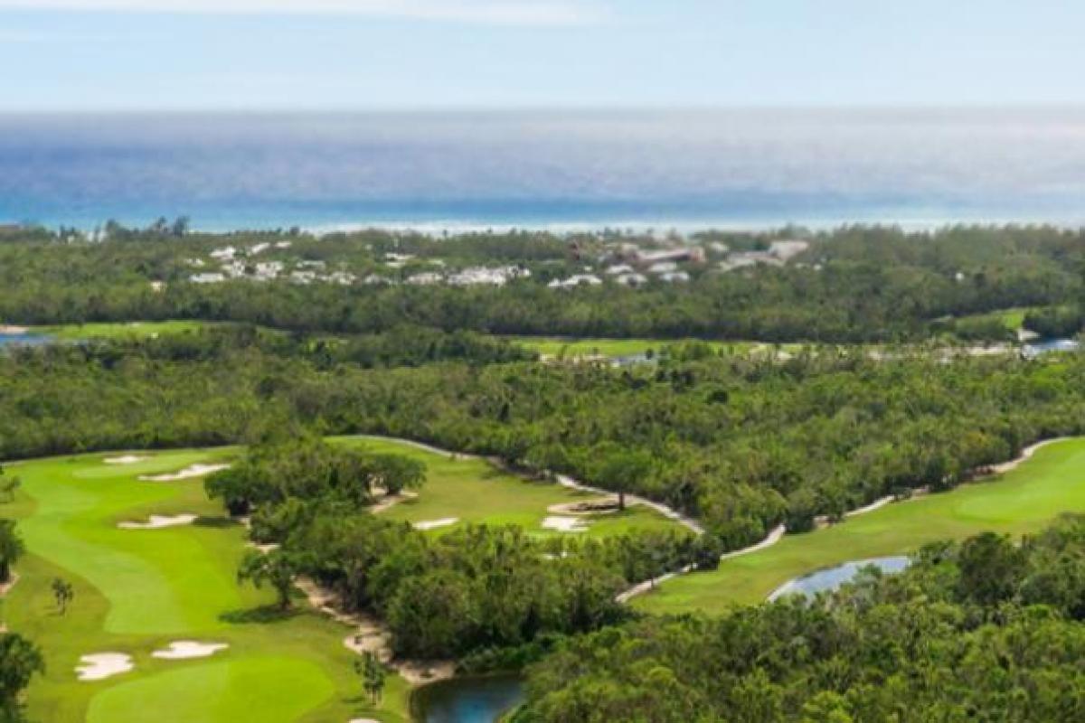 Picture of Residential Land For Sale in Playa del Carmen, Quintana Roo, Mexico