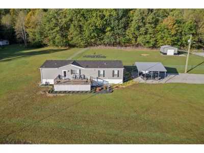 Home For Sale in Monterey, Tennessee