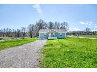 Home For Sale in Pall Mall, Tennessee