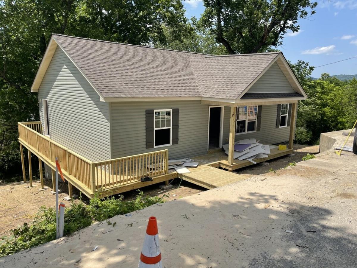 Picture of Home For Rent in Carthage, Tennessee, United States