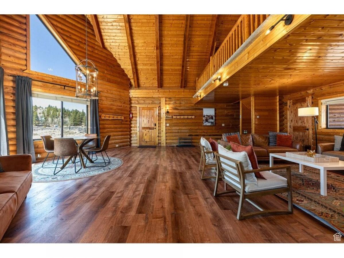 Picture of Home For Sale in Panguitch, Utah, United States