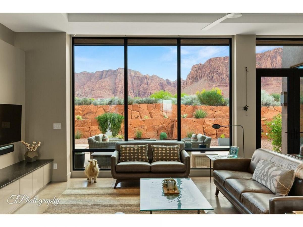 Picture of Home For Sale in Ivins, Utah, United States