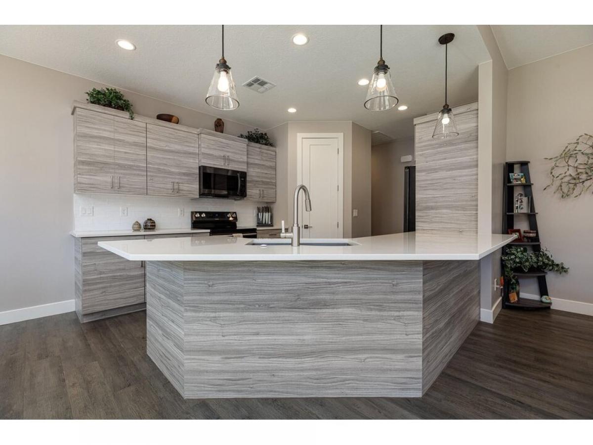 Picture of Home For Sale in Kanab, Utah, United States