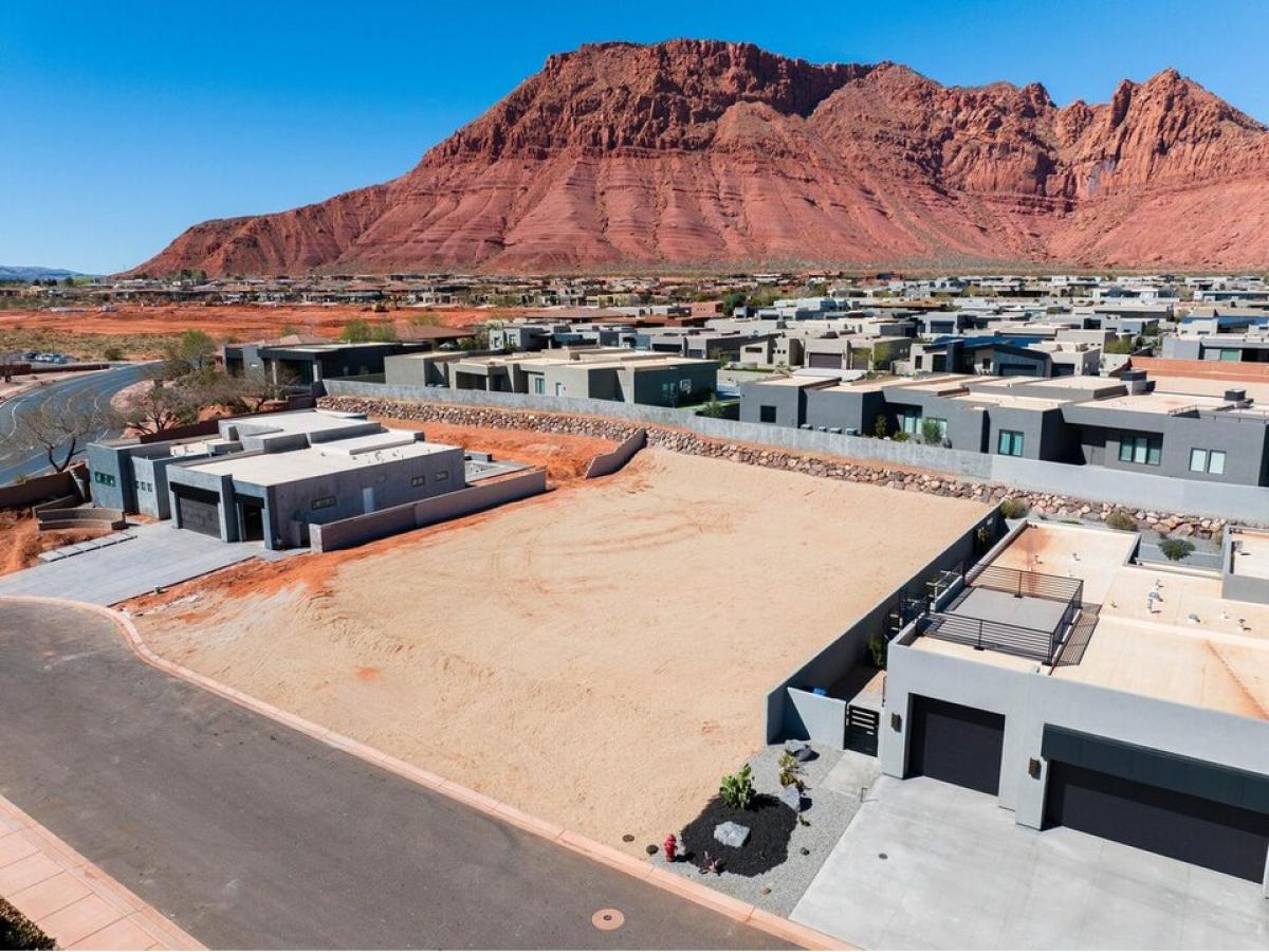 Picture of Home For Sale in Ivins, Utah, United States