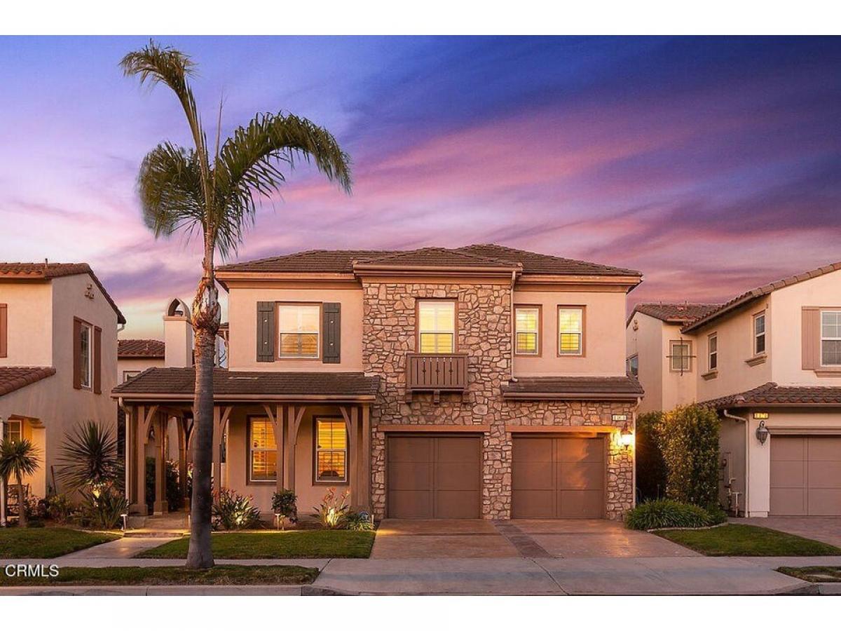 Picture of Home For Sale in Oxnard, California, United States