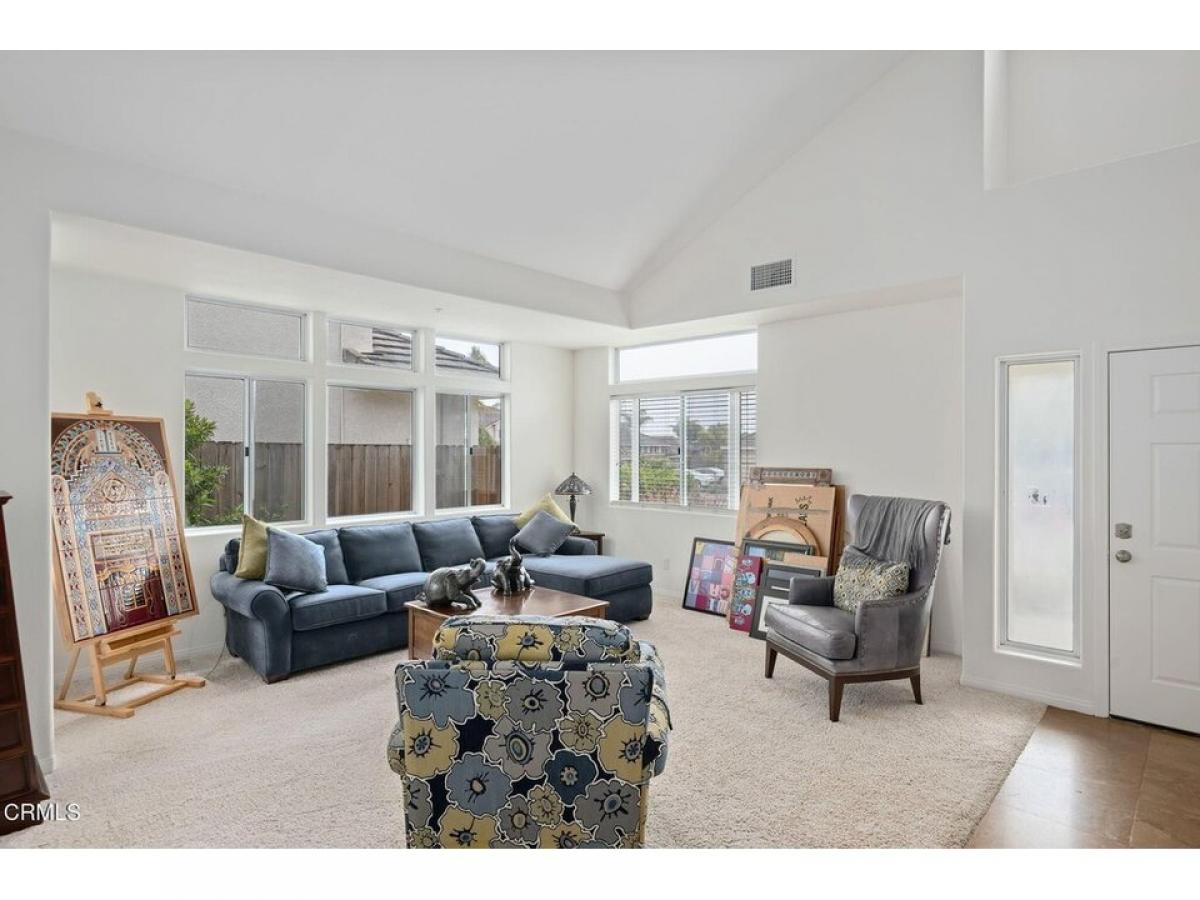 Picture of Home For Sale in Ventura, California, United States