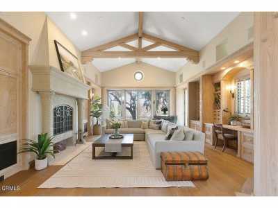 Home For Sale in Camarillo, California
