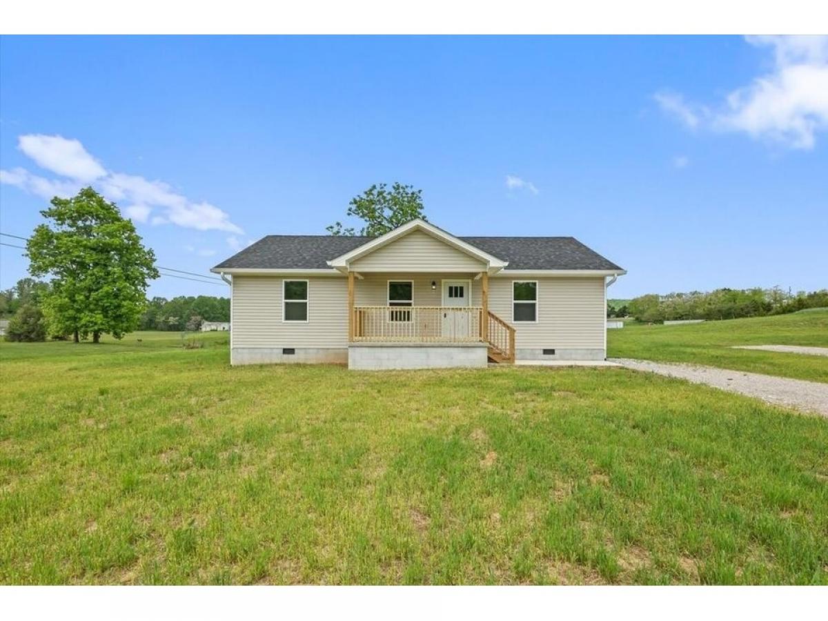 Picture of Home For Sale in Pall Mall, Tennessee, United States