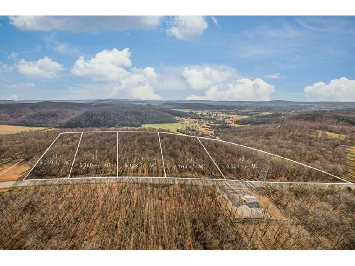 Picture of Residential Land For Sale in Sparta, Tennessee, United States