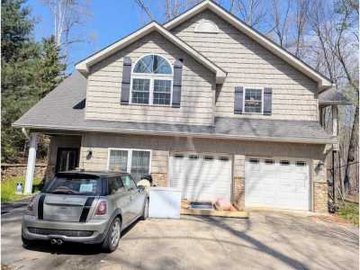 Home For Rent in Monterey, Tennessee