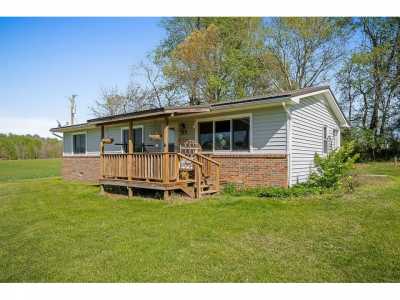 Home For Sale in Rickman, Tennessee