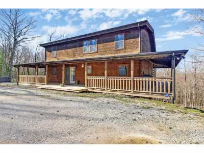 Home For Sale in Oneida, Tennessee