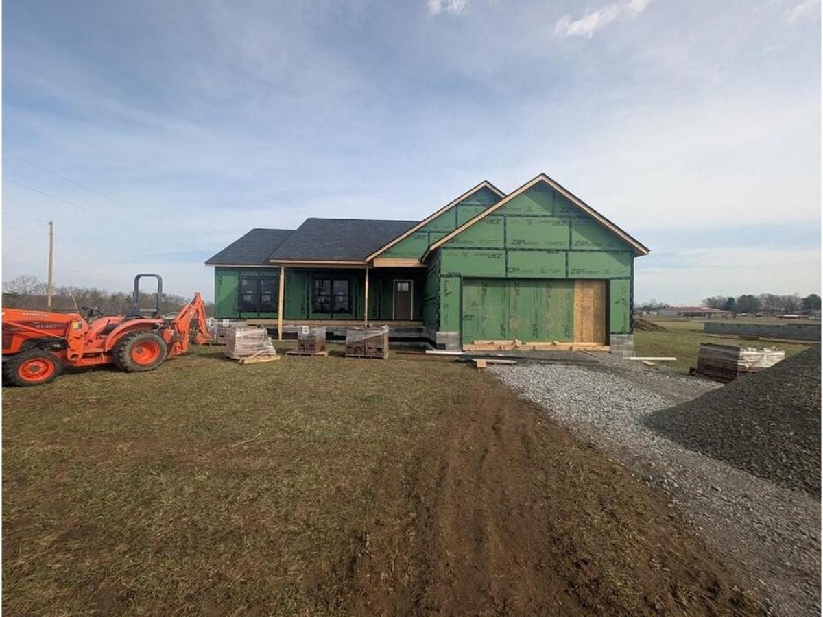 Picture of Home For Sale in Grimsley, Tennessee, United States