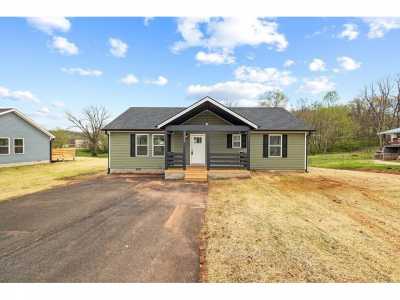 Home For Sale in Livingston, Tennessee
