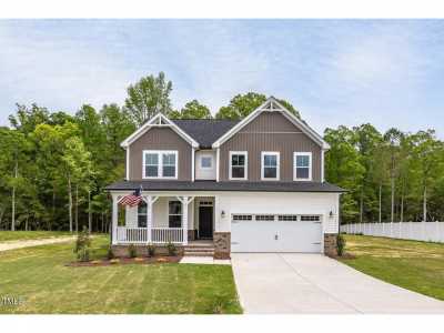 Home For Sale in Lillington, North Carolina