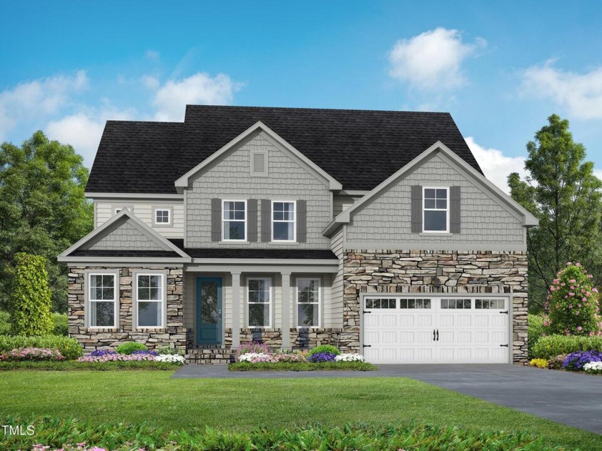 Picture of Home For Sale in Angier, North Carolina, United States