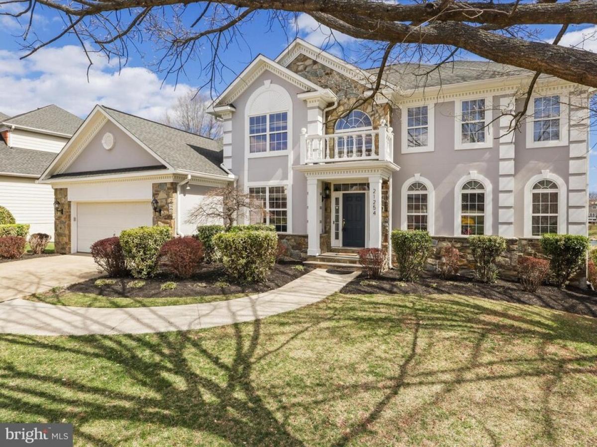 Picture of Home For Sale in Ashburn, Virginia, United States