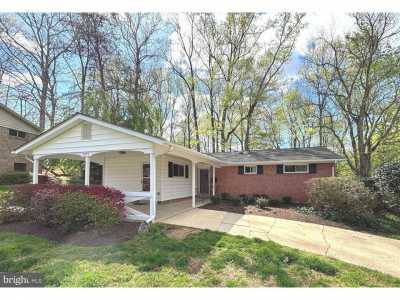 Home For Sale in Springfield, Virginia