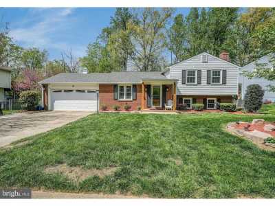 Home For Sale in Falls Church, Virginia