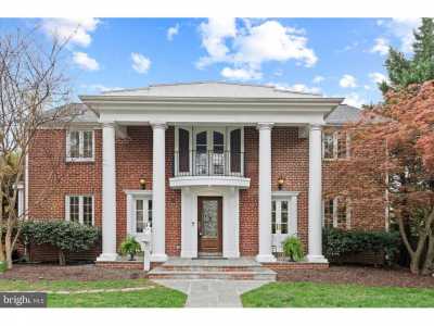 Home For Sale in Alexandria, Virginia