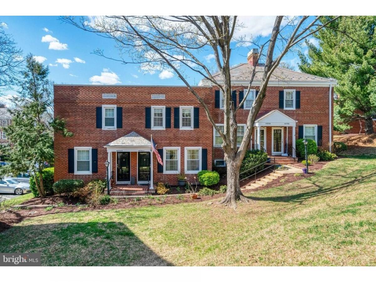 Picture of Home For Sale in Arlington, Virginia, United States