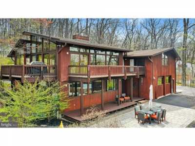 Home For Sale in Bethlehem, Pennsylvania