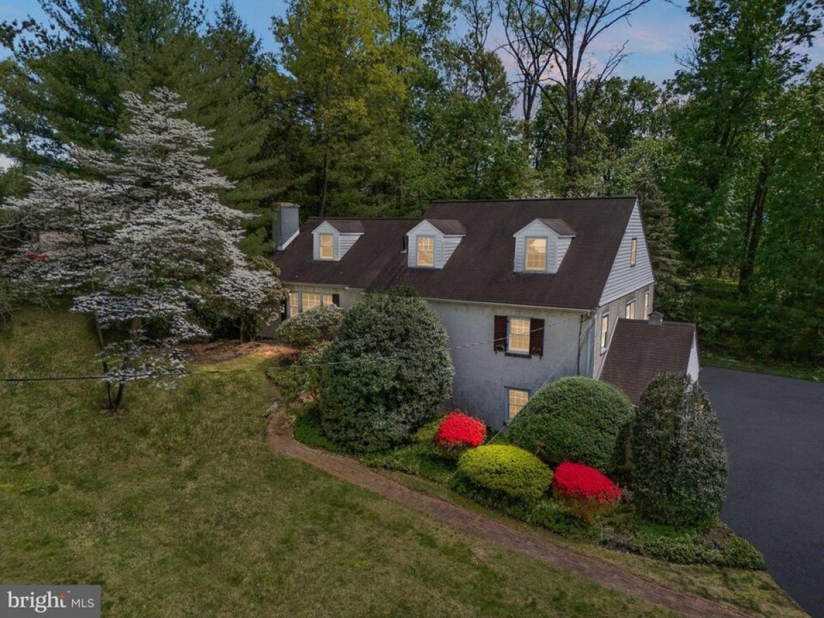 Picture of Home For Sale in Ambler, Pennsylvania, United States
