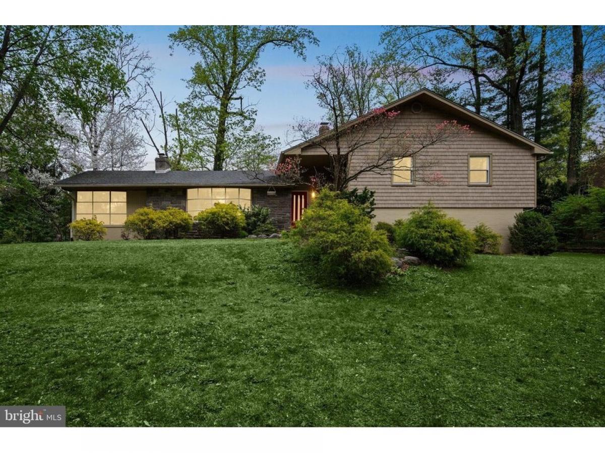 Picture of Home For Sale in Meadowbrook, Pennsylvania, United States