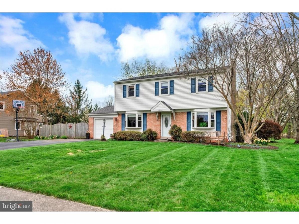 Picture of Home For Sale in Lansdale, Pennsylvania, United States
