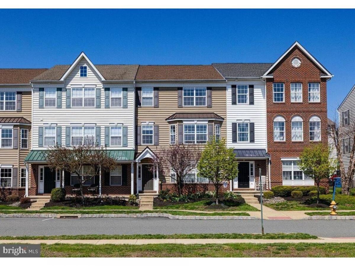 Picture of Home For Sale in Pennsburg, Pennsylvania, United States