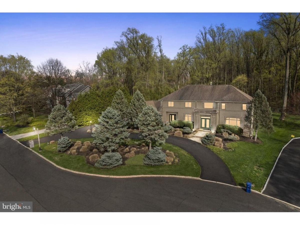 Picture of Home For Sale in Jenkintown, Pennsylvania, United States