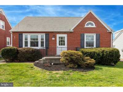 Home For Sale in Telford, Pennsylvania